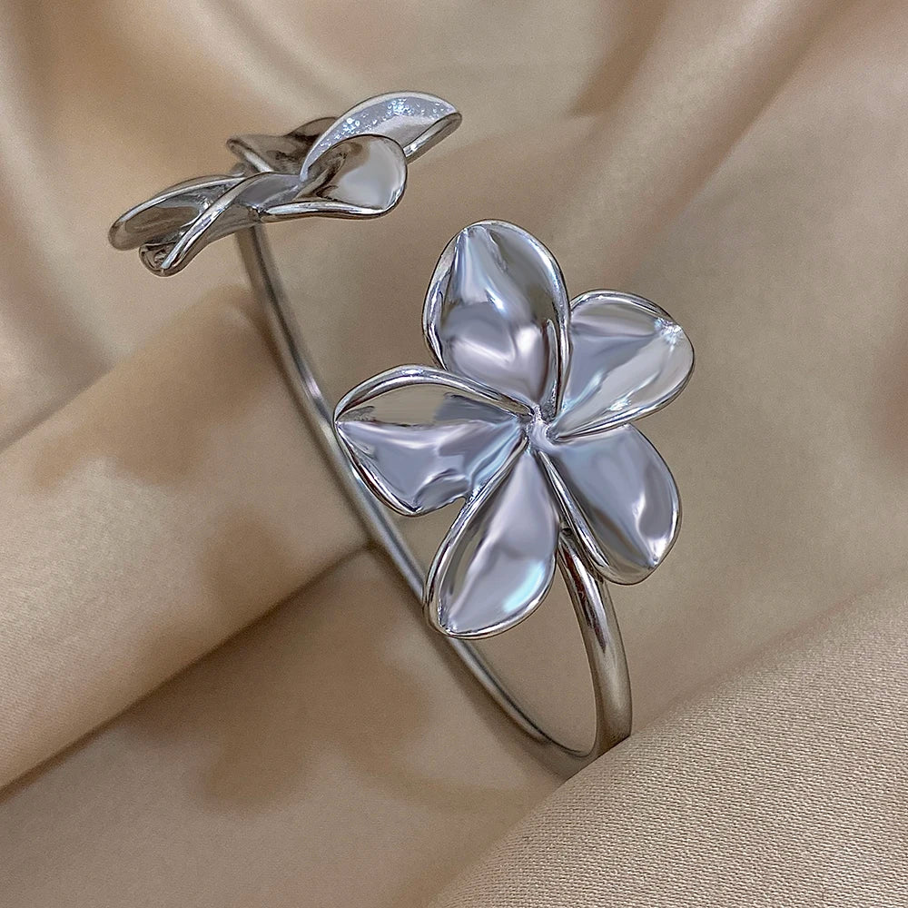 Bracelet Bangle for Women Gold Color Metal Floral Bracelets