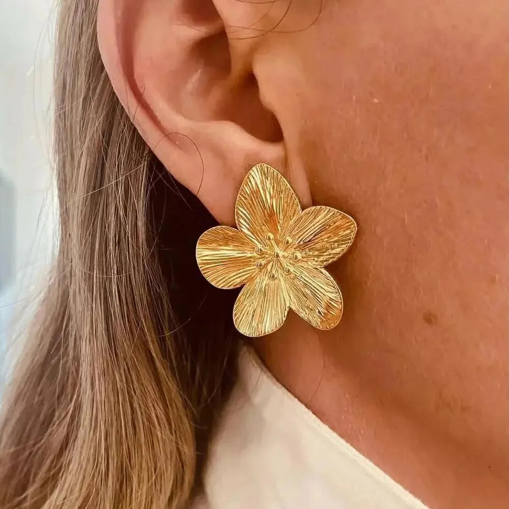 2PC Women's Fashion Trendy Stainless Steel Flower Earrings
