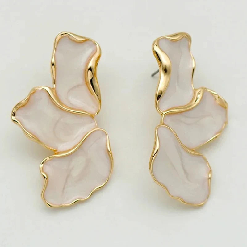 Flower Cream Epoxy Earring