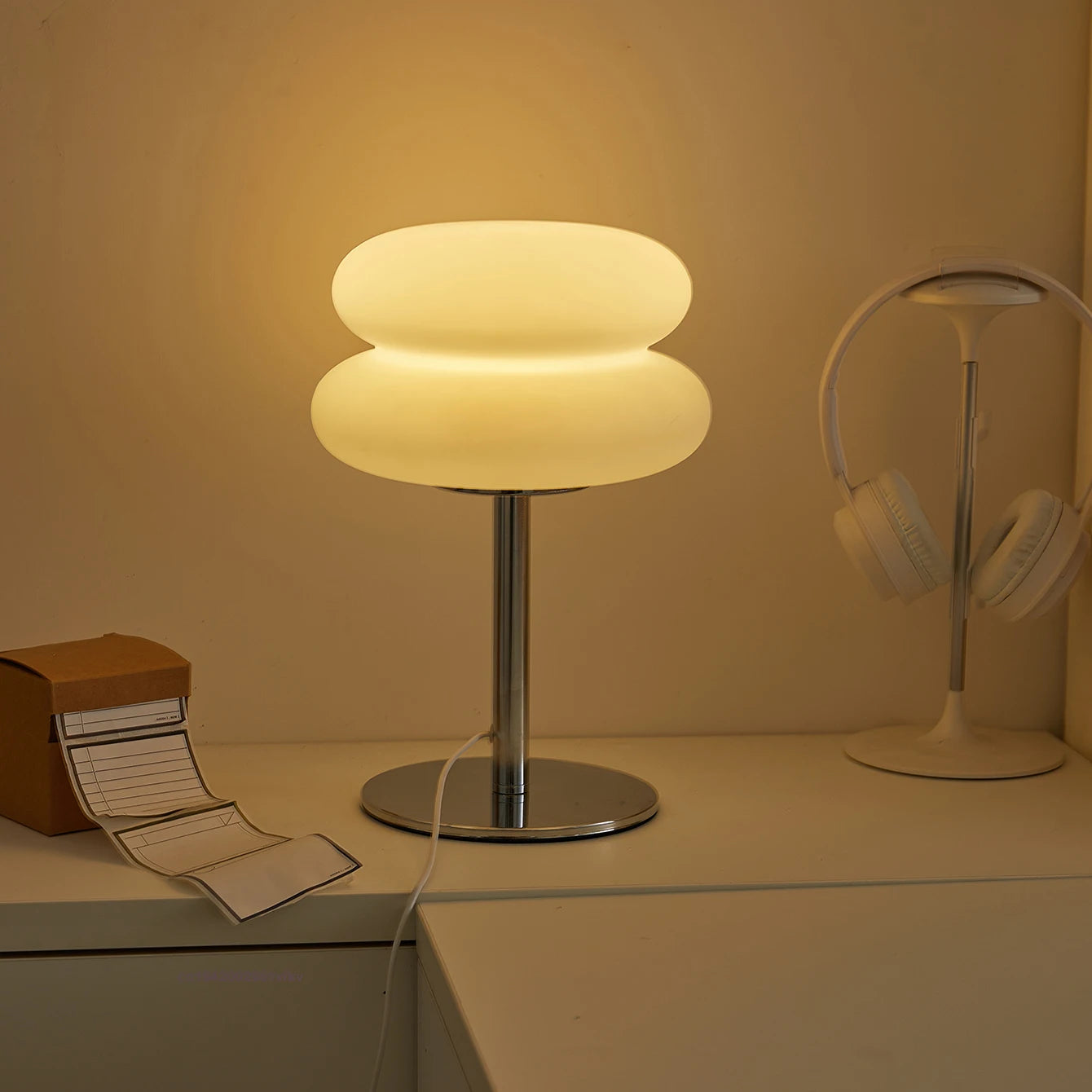 Bauhaus retro lamp