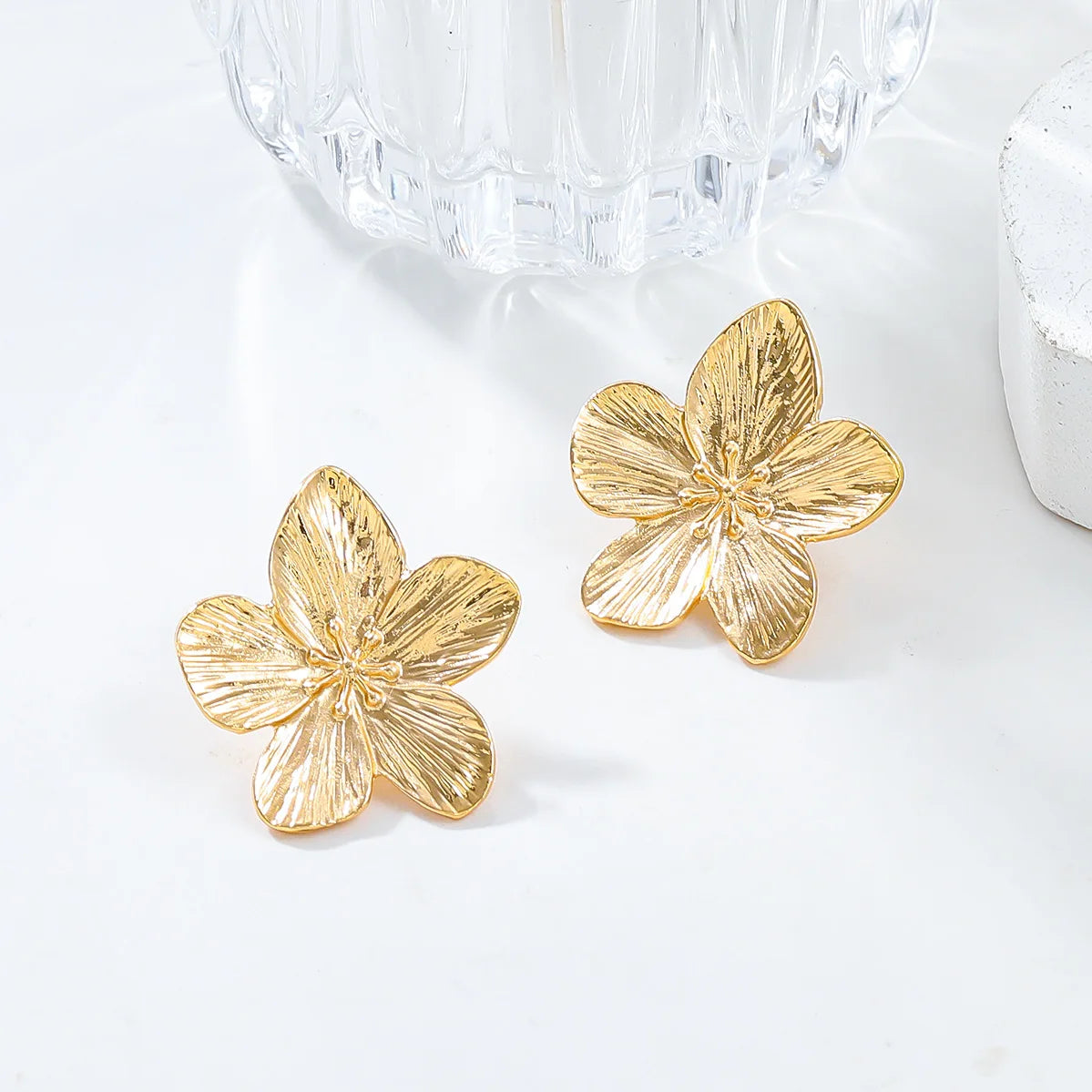 2PC Women's Fashion Trendy Stainless Steel Flower Earrings
