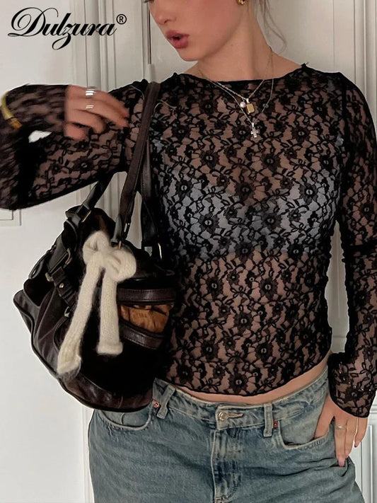 Dulzura Long Sleeves See Through Lace Crop Top